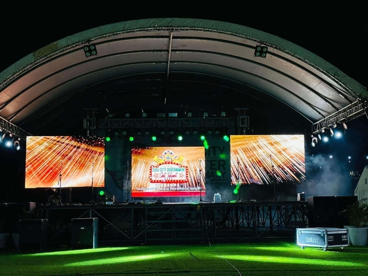 Idéal pour les concerts, les décors, les compétitions, les écrans LED suspendus haute résolution