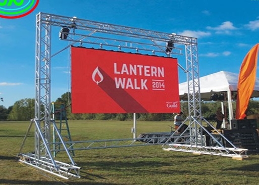 Location de longue distance de commande et de courant d'entraînement constant pour les écrans LED suspendus en aluminium sous pression