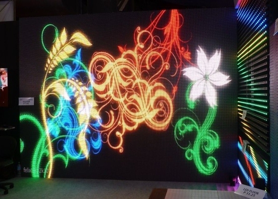 2500nits Lumière haute résolution P3 SMD Affichage vidéo LED RGB à couleur intégrale