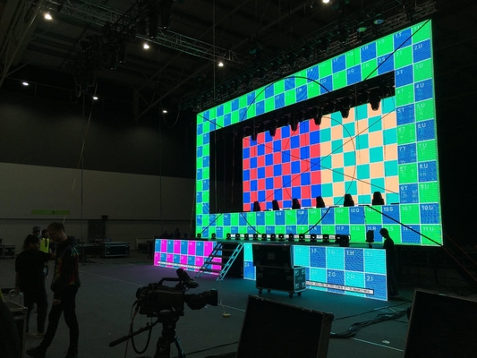 P2.5 Smd1515 RGB Full Color LED Die-Casting Aluminium Screen Standard Cabinet à utilisation fixe