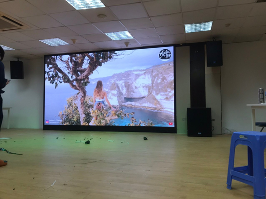 Poids léger HD Full Color LED Screen Video Wall Smd P3 Armoire de location intérieure pour scène