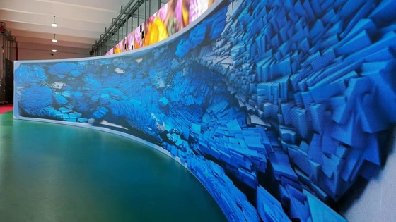 Personnalisé Écran LED plein couleur intérieur flexible HD P1.5 Plus de 1300cd Luminosité