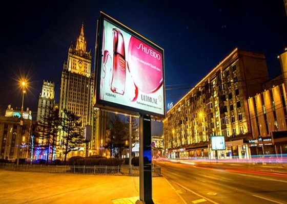 Écran LED résistant à l'eau à l'intérieur SMD2121 RGB Affichage LED à couleur complète pour la publicité