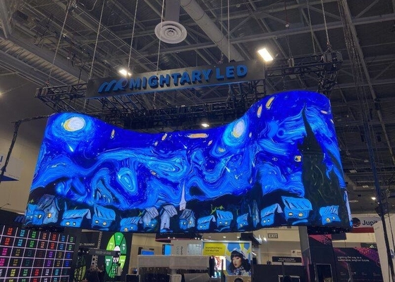 Écran LED ultra-mince P4 RGB Location Écran LED à couleur pleine à l'épreuve de l'eau 42500 points/m2