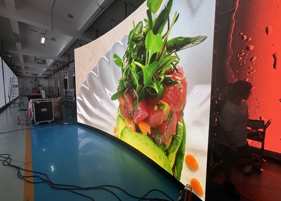 2500nits Lumière haute résolution P3 SMD Affichage vidéo LED RGB à couleur intégrale