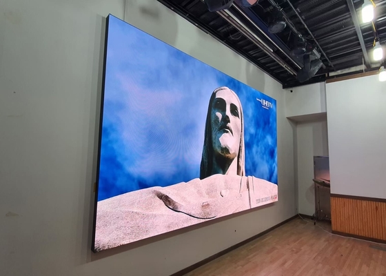 Panneau d'affichage LED RGB ultra-mince haute résolution 3 en 1 pour églises, salles de conférence, salles d'exposition