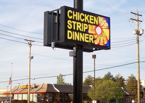 SMD3535 Affichage LED plein couleur pour la publicité extérieure IP65 320*160mm Garantie 3-5 ans