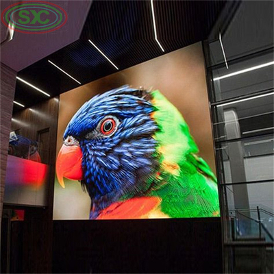 Système synchrone pour la location de murs LED à l'intérieur P2.6, P2.9, P3.91 Affichage à LED pour exposition