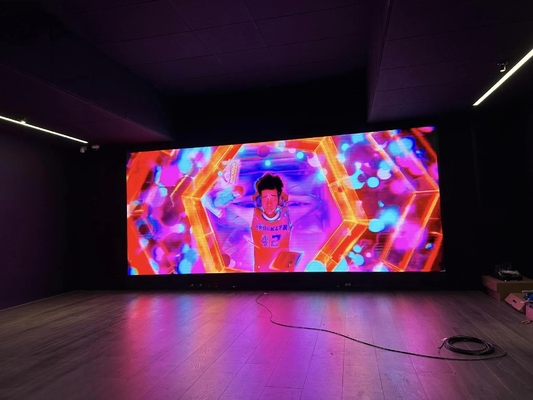 Écran incurvé ultra-clair à haute fréquence de rafraîchissement 400x300 mm Affichage de l'armoire LED, trois en une couleur complète