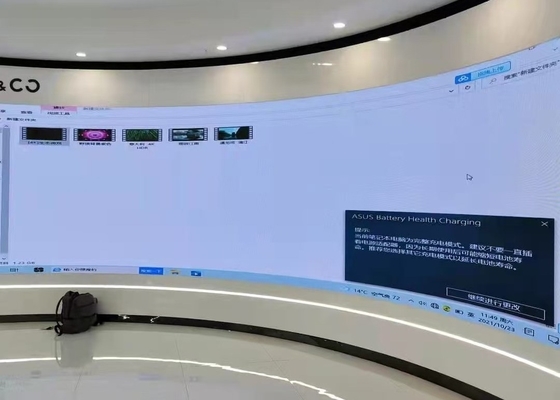 Système de contrôle de synchronisation et un écran LED à couleur complète de synchronisation 768mm*768mm pour la publicité commerciale en intérieur