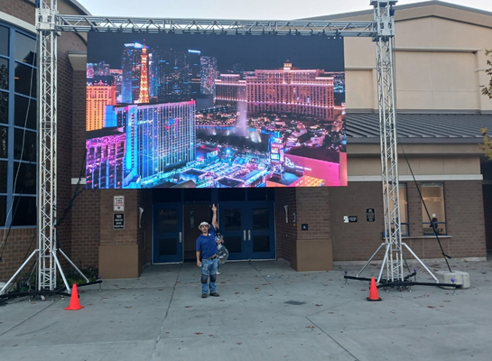 Affichage LED HD en couleur entière en intérieur Écran en aluminium coulé 2500 CD/m2 Avec angle de vision