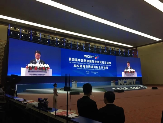 Location d'écran HD 1R1G1B intérieur en aluminium coulé sous pression P4 LED Display Board LED Video Wall