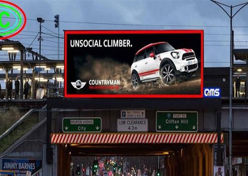 Bon prix Écran d'aluminium P8 extérieur à LED, imperméable à l'eau HD, mur vidéo du centre commercial en ligne