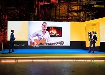 Écran en aluminium à moulage sous pression P5 Affichage à LED en couleur complète Ultra-mince Ultra-HD
