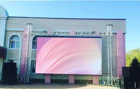Entretien de l'avant-dernière partie Affichage numérique à LED couleur complète Affichage 10 mm Pixel Pitch Cabinet en fer