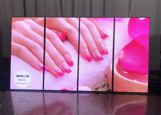 Affichage à LED en couleur P2.5 intérieur Affiche de contrôle intelligent sans fil USB 4G WiFi