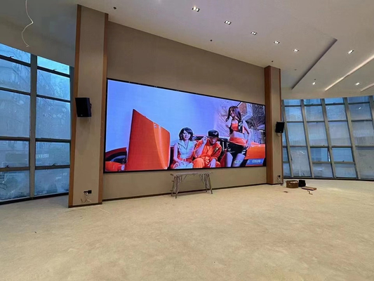 Affichage LED couleur pleine p4 intérieur Écran haute résolution P4mm Stable et durable pour les solutions publicitaires
