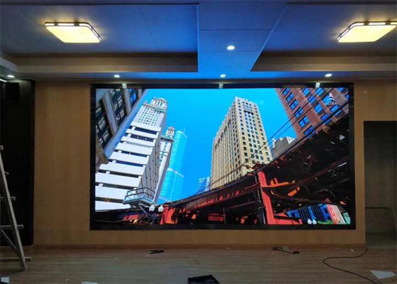 Affichage LED fixe/boîte en fer à l'intérieur P2.5 Affichage LED locatif 1R1G1B Pixel
