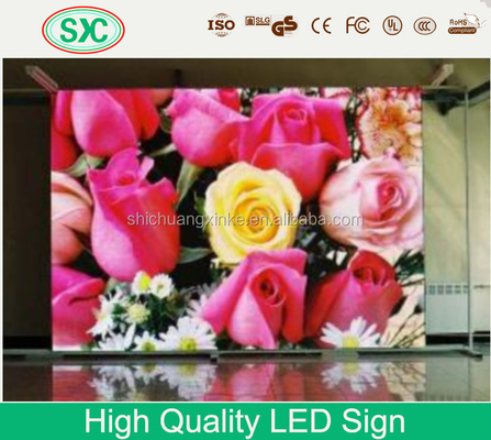 160000 Points/m2 Densité pleine couleur Tableau LCD LED intérieur avec résolution de module 64x64points