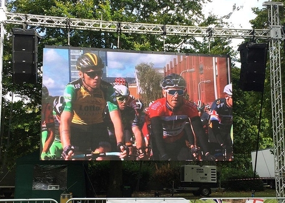 Stade extérieur affichage LED cri publicitaire P10 en couleur complète 960 * 960mm panneaux d'affichage