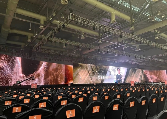 Prix d'usine Location Boîte à couleurs complètes Grand écran LED Scène Publicité Panneaux d'affichage LED