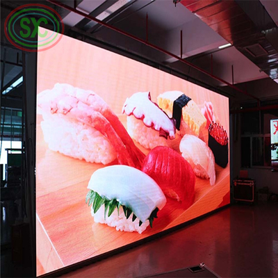 1/24S Mode de conduite Rgb 3 en 1 configuration de pixels Affichage LED plein couleur extérieur avec une luminosité élevée et une luminosité de 5500
