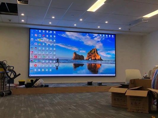 Système de contrôle NoVa Affichage LED couleur complète à l'intérieur avec matériau en aluminium sous pression pour les solutions publicitaires intérieures