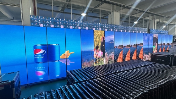 Affichage d'affichage LED en aluminium avec matériau de panneau en aluminium et résolution du module 209*104