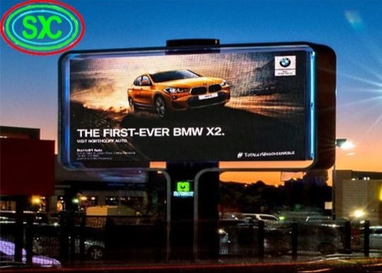Bon prix P5 P10 panneaux d'affichage à LED avec taux de rafraîchissement 3840HZ et durabilité durable en ligne
