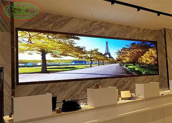 Écran courbé SMD1515 Scène intérieure personnalisable entretien avant Wifi Ultra haute définition petit pas Écran LED P2.5