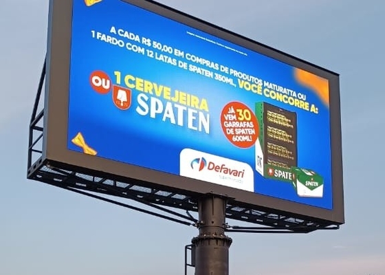 Publicité routière P8 Écran vidéo LED plein couleur résistant à l'eau extérieur avec certificat CE RoHS FCC CCC UL