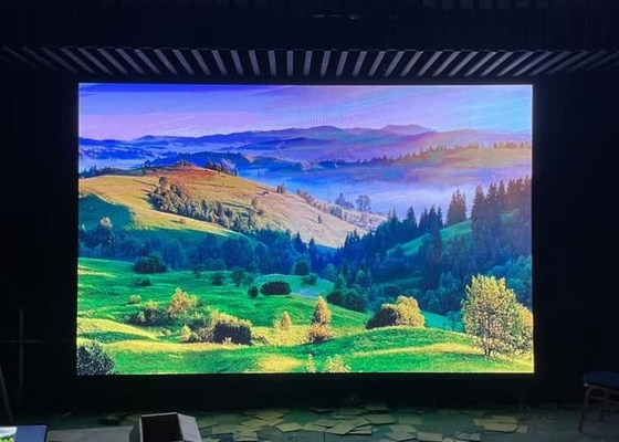 Affichage vidéo P1.25 en aluminium sous pression pour la publicité, les émissions en direct, affichage LED ultra-clair et sans taches