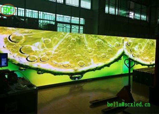 Taille du module 256x256mm Affichage LED extérieur P16 à couleur complète pour location d'écran Boîte en fer / coulée sous pression Aluminium IP65 Film publicitaire étanche