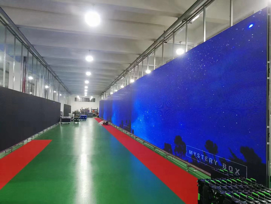 16:9 Salle de commande Cob Mini 4K P0.9 P1.2 P1.5 P1.8 Panneau d'affichage vidéo LED intérieur