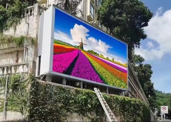 Écran LED hautement polyvalent pour location de scène 60 degrés angle de vue vertical et puissance moyenne 220W