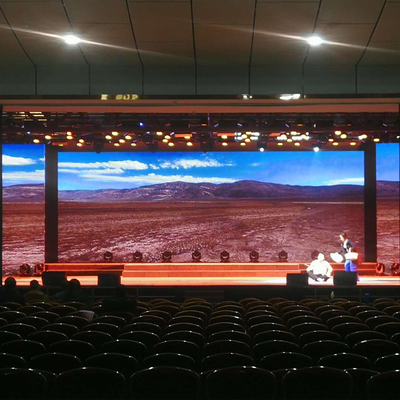 La haute résolution régulière p4 de qualité a mené le panneau screen/P4 visuel mené polychrome d'intérieur mené d'intérieur du panneau d'affichage SMD2121
