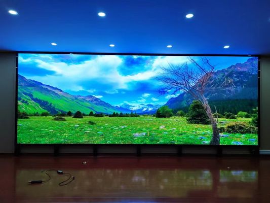 Bon prix Écran LED intérieur haute définition, densité de 160 000 points/m2 et résolution de module 128*64 points pour les exigences du client en ligne