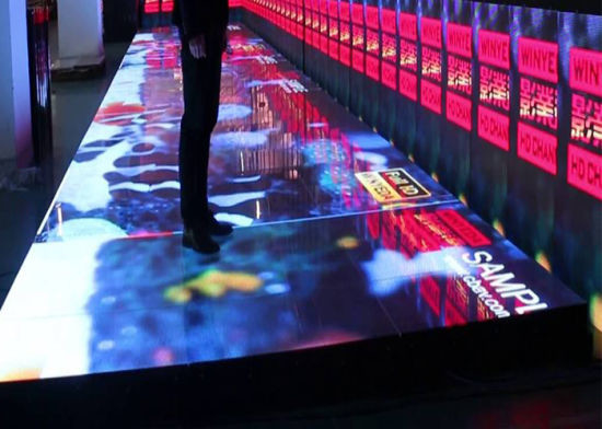 Écran de plancher de danse LED intérieur extérieur pour événement de fête P3, armoires 500*1000mm, couleur complète