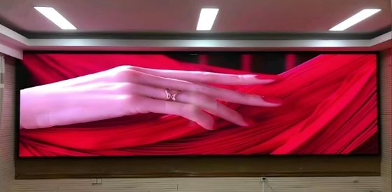 Full Color P2 Indoor LED Display Panel fine pitch Pixel 250000/M² Density