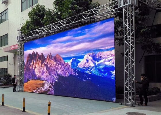Lampe à LED P3.91 Affichage à LED intérieur / extérieur Écran LED mural 3840hz
