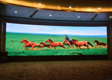 Écran publicitaire intérieur Panneau d'affichage vidéo à LED pleine couleur 3,91 mm Pixels Location ou réparation