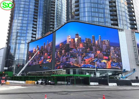 Bon prix Écran incurvé par mur P10 de bâtiment de l'affichage IP65 mené par location extérieure polychrome imperméable en ligne