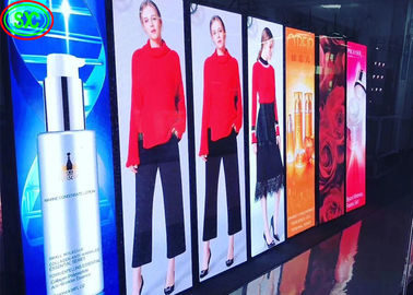 2.5 mm HD Affichage à LED pour la publicité intérieure Taux de rafraîchissement 3840 Hz écran d'affichage de publicité commerciale