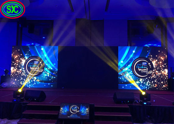 Panneau d'affichage LED RGB pleine couleur P2mm Pixel Pitch Taux de rafraîchissement élevé Au-dessus de 3840hz COB