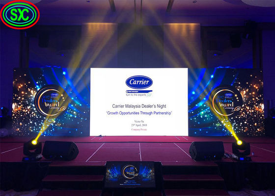 Panneau d'affichage LED RGB pleine couleur P2mm Pixel Pitch Taux de rafraîchissement élevé Au-dessus de 3840hz COB