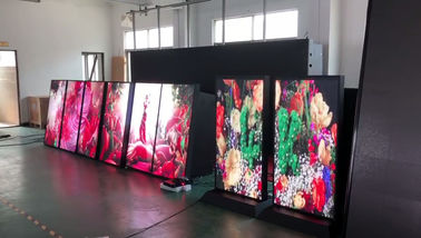 Écran LED SMD haute définition personnalisé, panneau d'affichage LED extérieur 111111 points / mètre carré