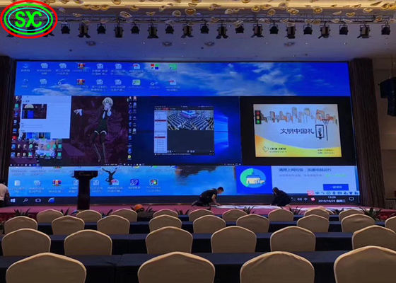 Affichage à LED à haute définition en intérieur à couleur P2.5 P3 LED Affichage publicitaire à LED audiovisuel