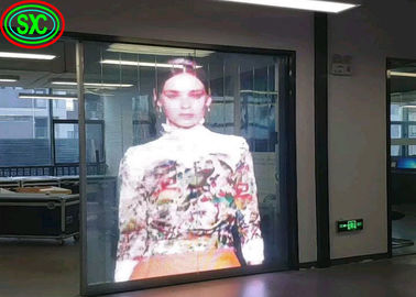 P3.9 Affichage vidéo LED ultra-mince et transparent avec un taux de rafraîchissement élevé supérieur à 3840 Hz
