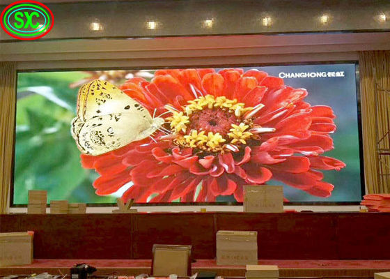 Bon prix mur polychrome d'intérieur de vidéo du panneau LED d'affichage à LED de la haute définition P5 SMD 3in1 en ligne