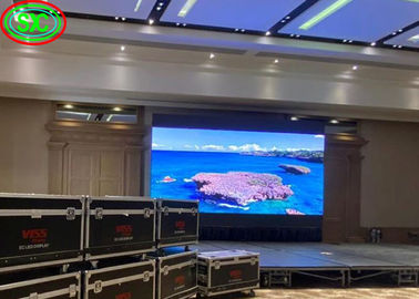Taux de rafraîchissement élevé En arrière-plan de la scène Grand module magnétique P2 Affichage LED Mur vidéo